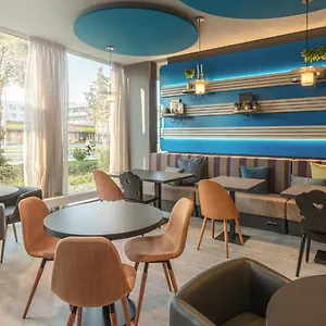 Hotel - The Niu, Brass Olympiapark By Ihg, Munique